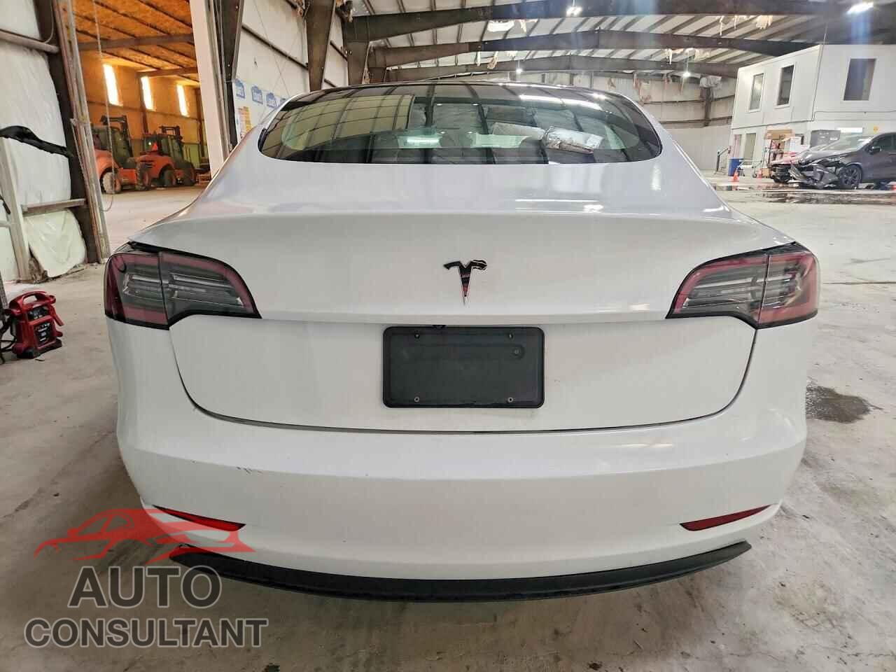 TESLA MODEL 3 2023 - 5YJ3E1EA6PF450804