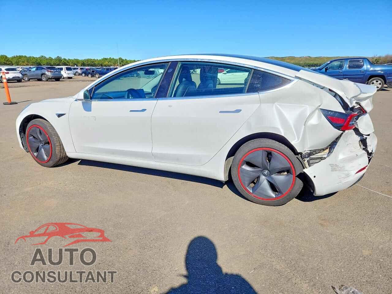 TESLA MODEL 3 2019 - 5YJ3E1EA5KF447532