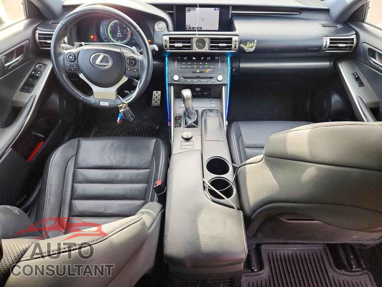 LEXUS IS 2015 - JTHBF1D28F5061048