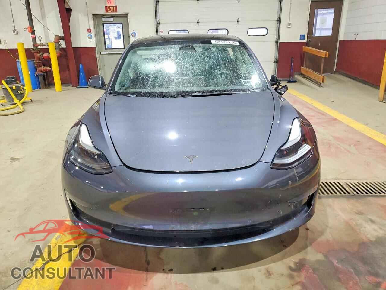 TESLA MODEL 3 2022 - 5YJ3E1EB5NF127382