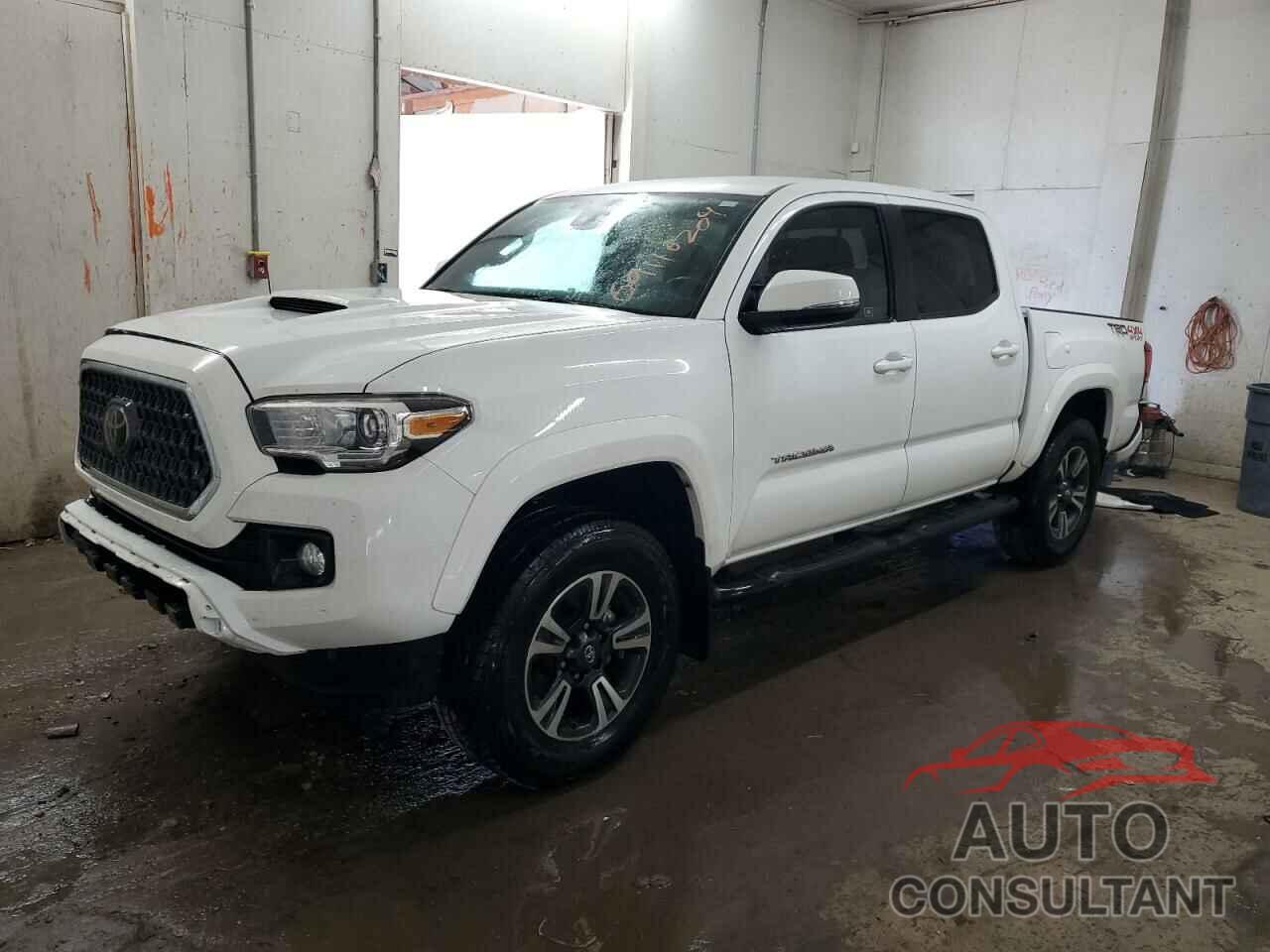 TOYOTA TACOMA 2019 - 5TFCZ5AN6KX211000