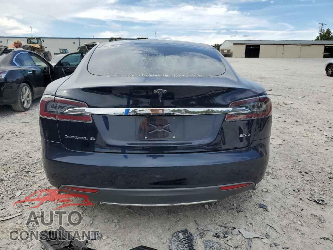 TESLA MODEL S 2015 - 5YJSA1H27FF086645