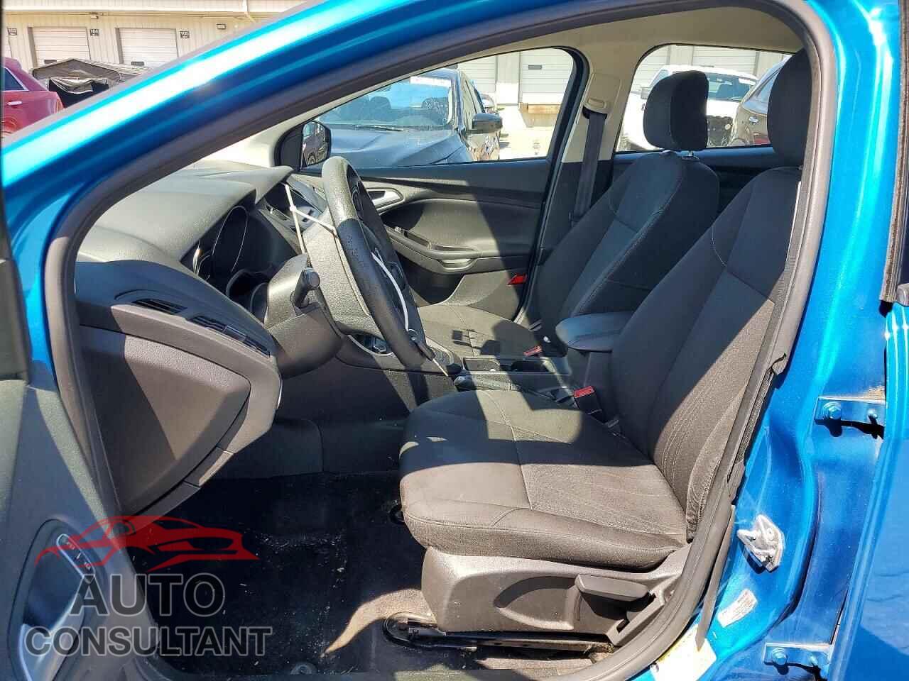 FORD FOCUS 2017 - 1FADP3F2XHL236856