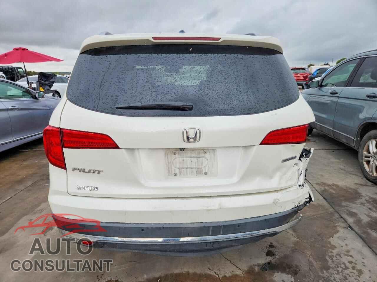 HONDA PILOT 2016 - 5FNYF5H9XGB021760