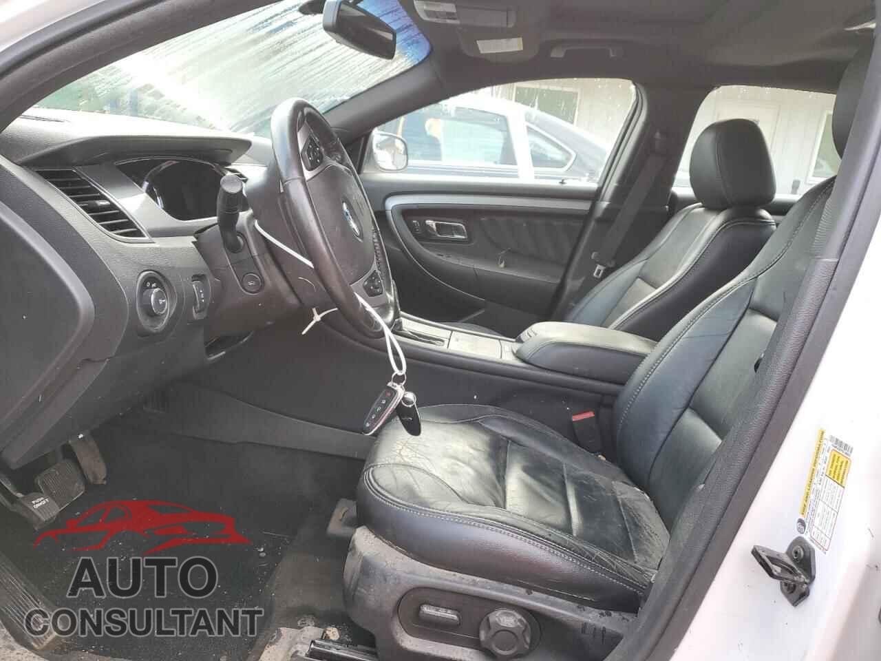 FORD TAURUS 2015 - 1FAHP2E87FG166921
