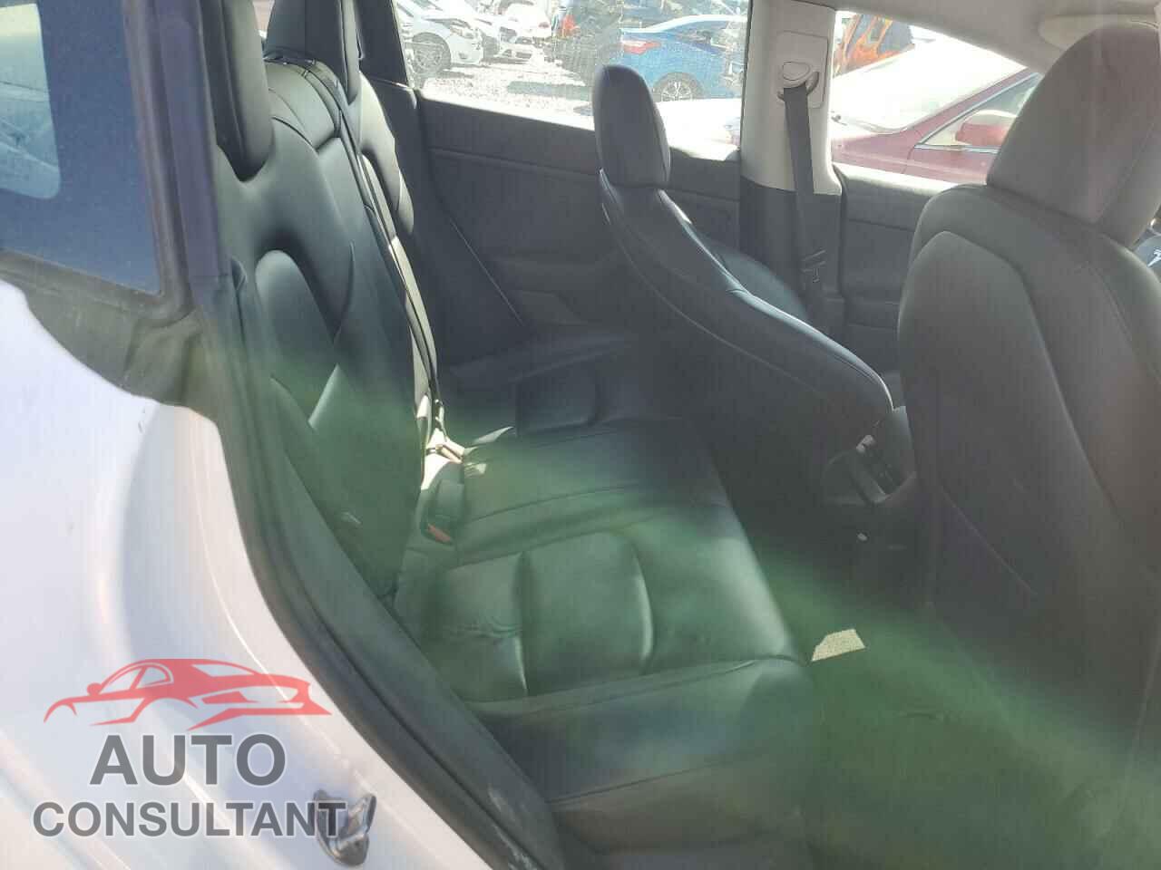 TESLA MODEL 3 2023 - 5YJ3E1EA2PF460228
