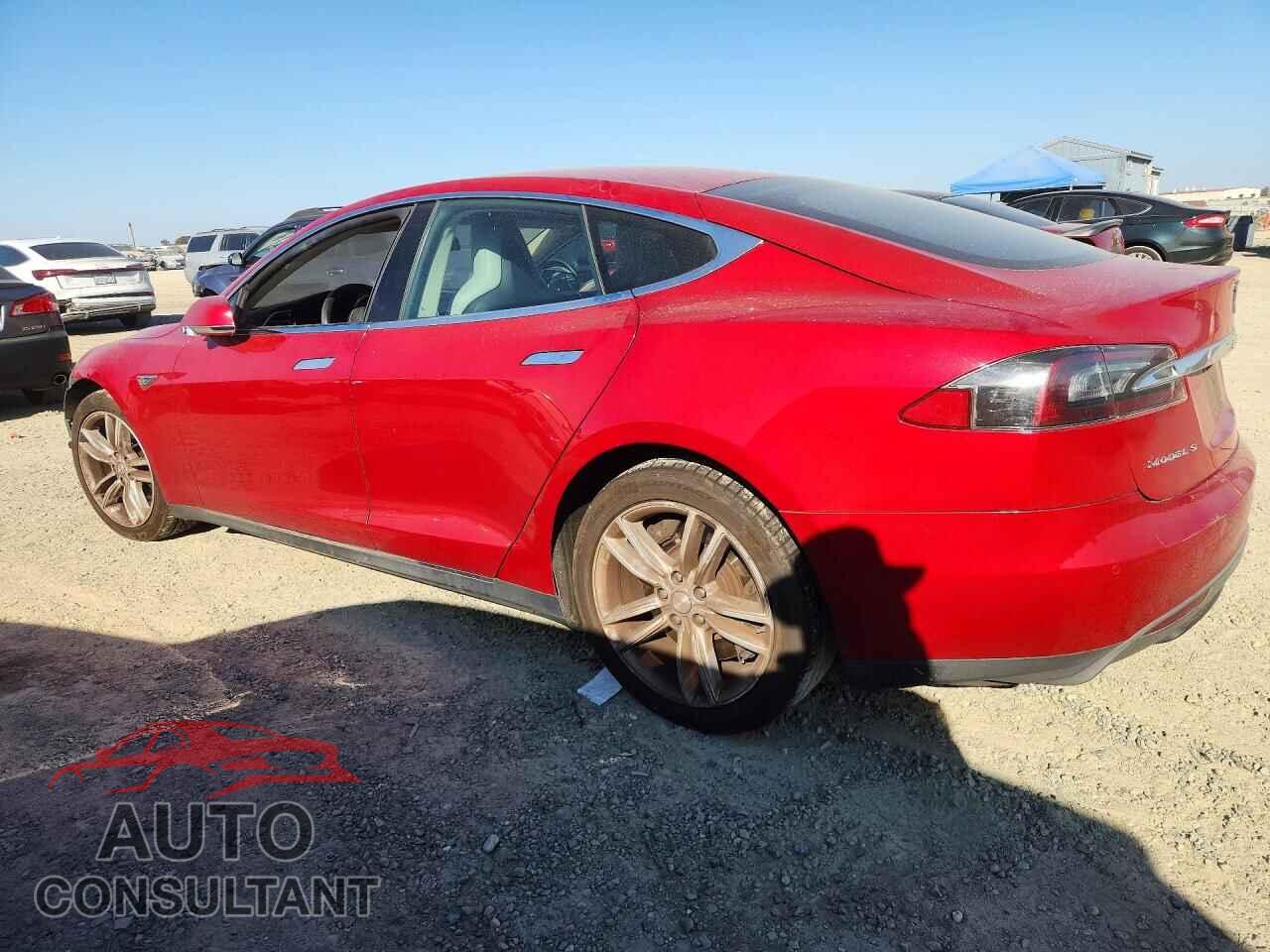 TESLA MODEL S 2015 - 5YJSA1E20FF116086