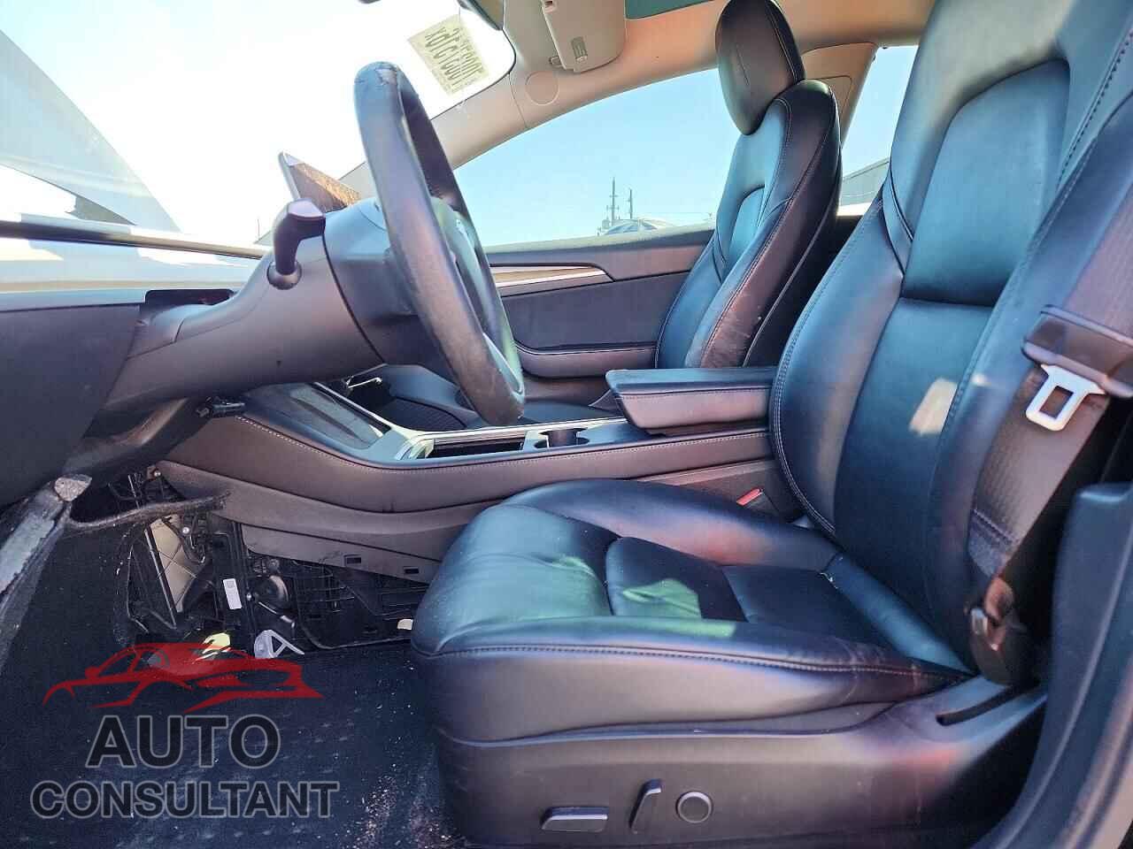 TESLA MODEL 3 2022 - 5YJ3E1EB6NF185064