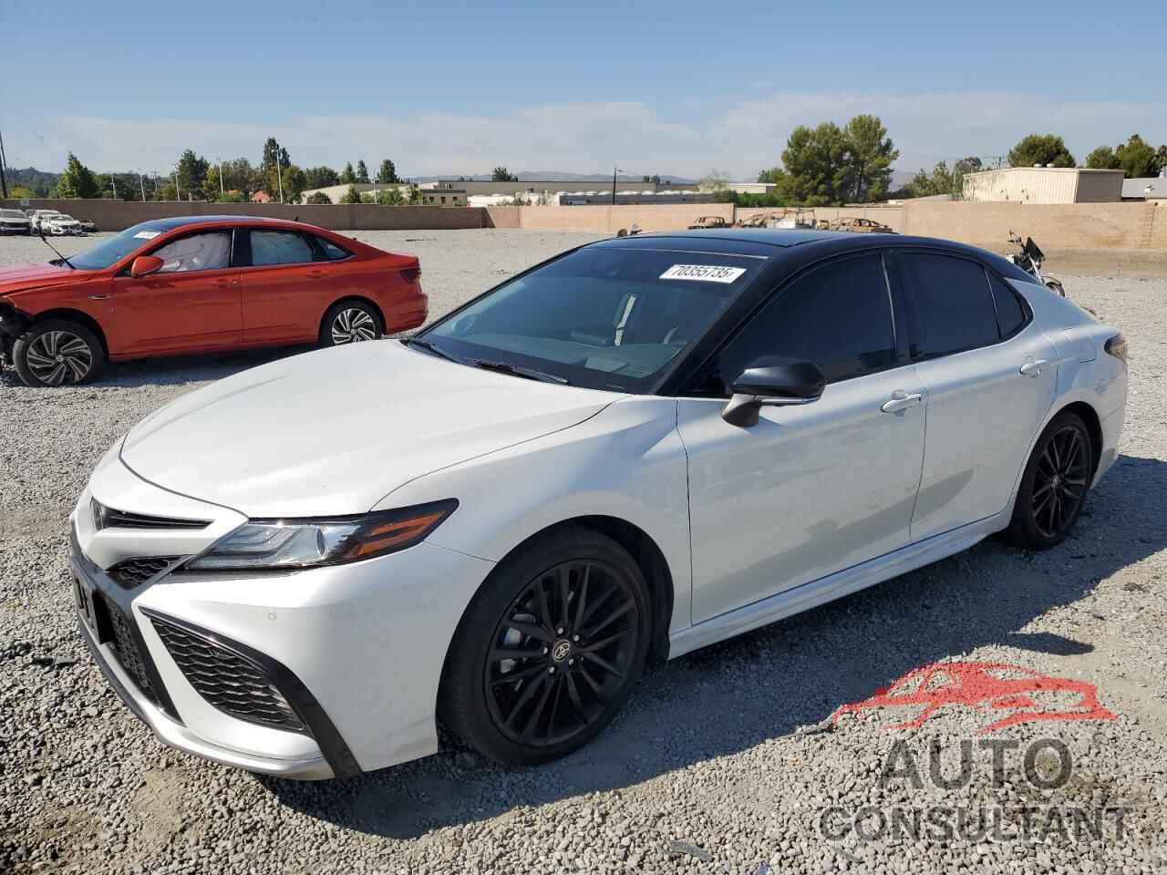 TOYOTA CAMRY 2023 - 4T1KZ1AK1PU080136