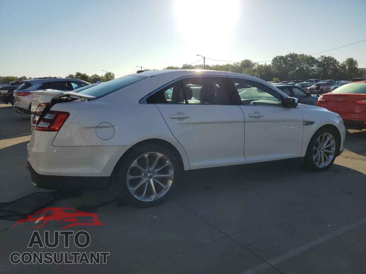 FORD TAURUS 2016 - 1FAHP2J88GG123700