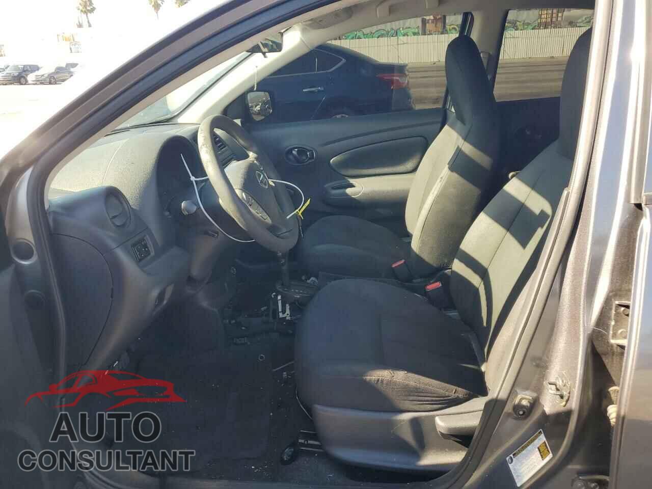 NISSAN VERSA 2017 - 3N1CN7AP3HL898789