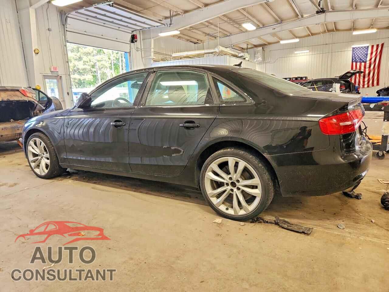 AUDI A4 2013 - WAUFFAFL2DN007800
