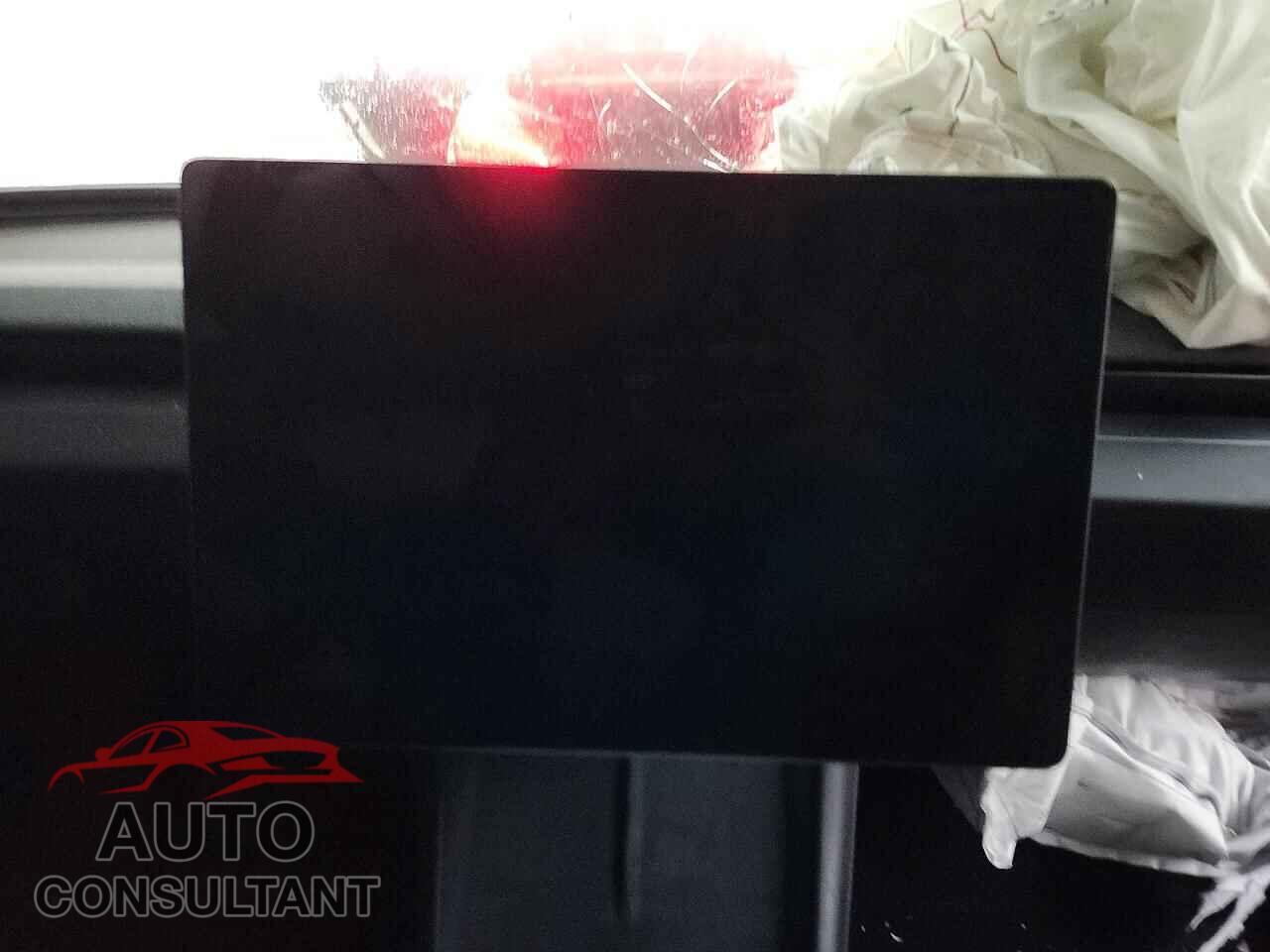 TESLA MODEL 3 2026 - 5YJ3E1EA0TF126421