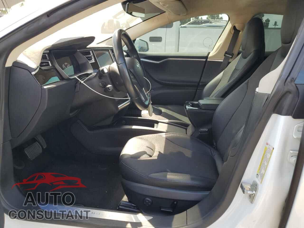 TESLA MODEL S 2016 - 5YJSA1E18GF157803