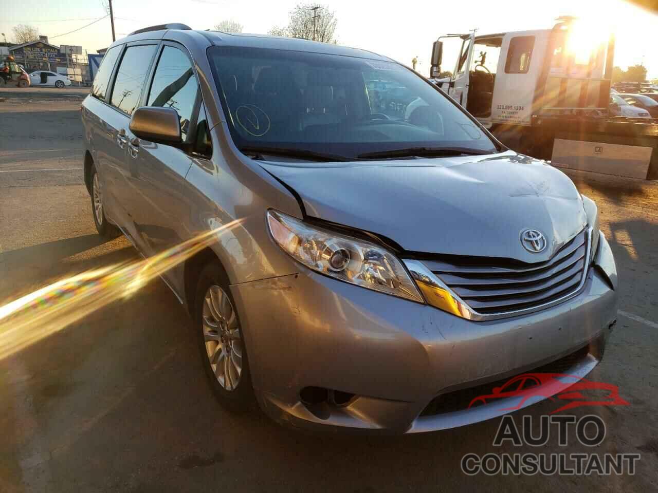 TOYOTA SIENNA 2016 - 5TDYK3DC3GS703800