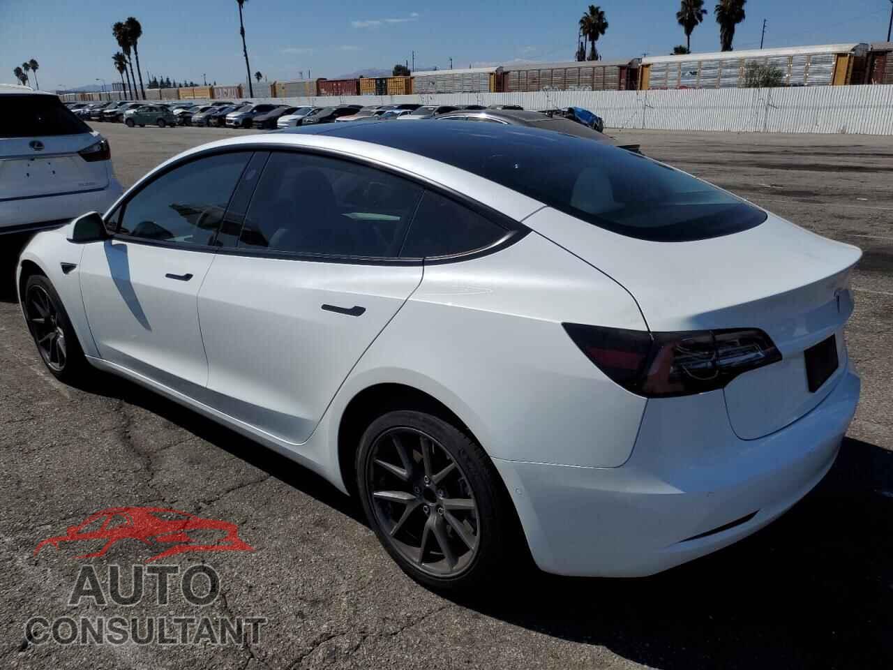TESLA MODEL 3 2022 - 5YJ3E1EA8NF373267