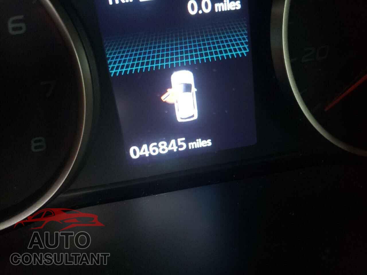 MITSUBISHI ECLIPSE 2018 - JA4AT5AAXJZ051772
