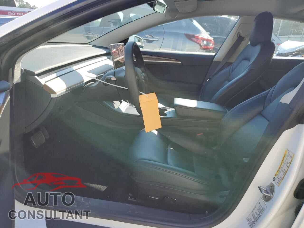 TESLA MODEL 3 2022 - 5YJ3E1EBXNF240969