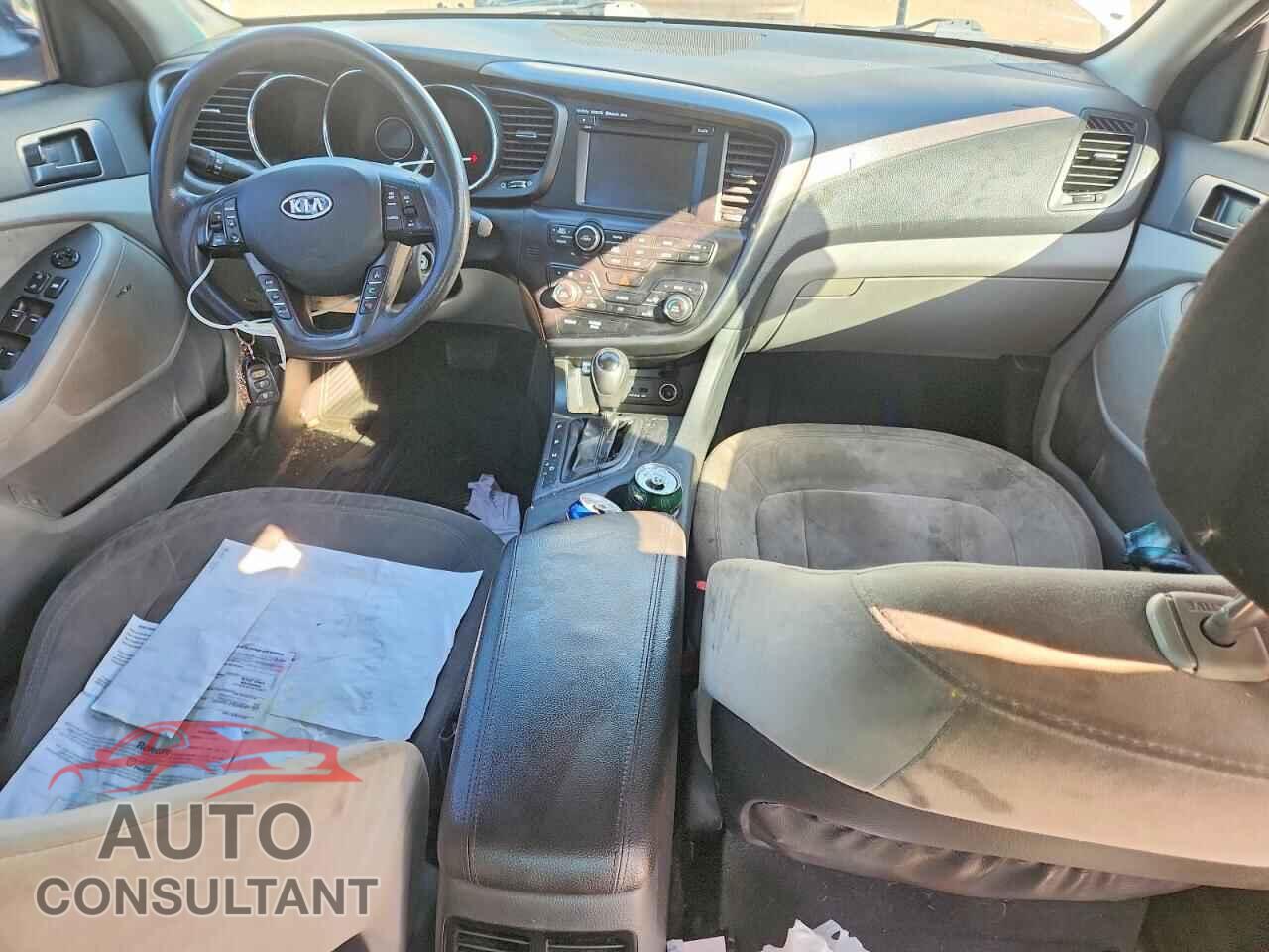 KIA OPTIMA 2011 - KNAGM4A79B5081752