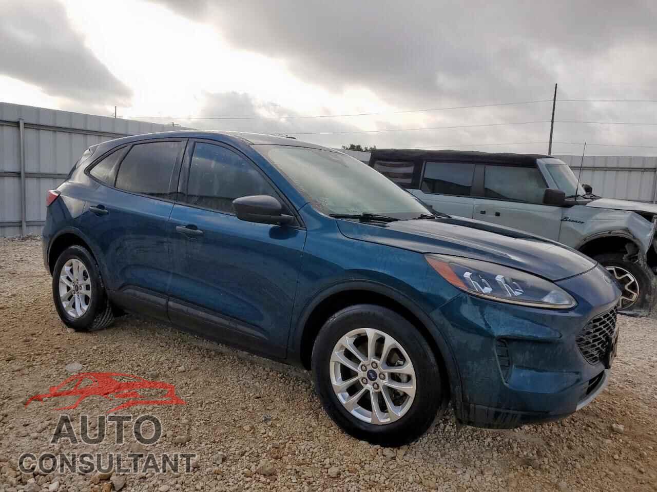FORD ESCAPE 2020 - 1FMCU0F62LUC05731