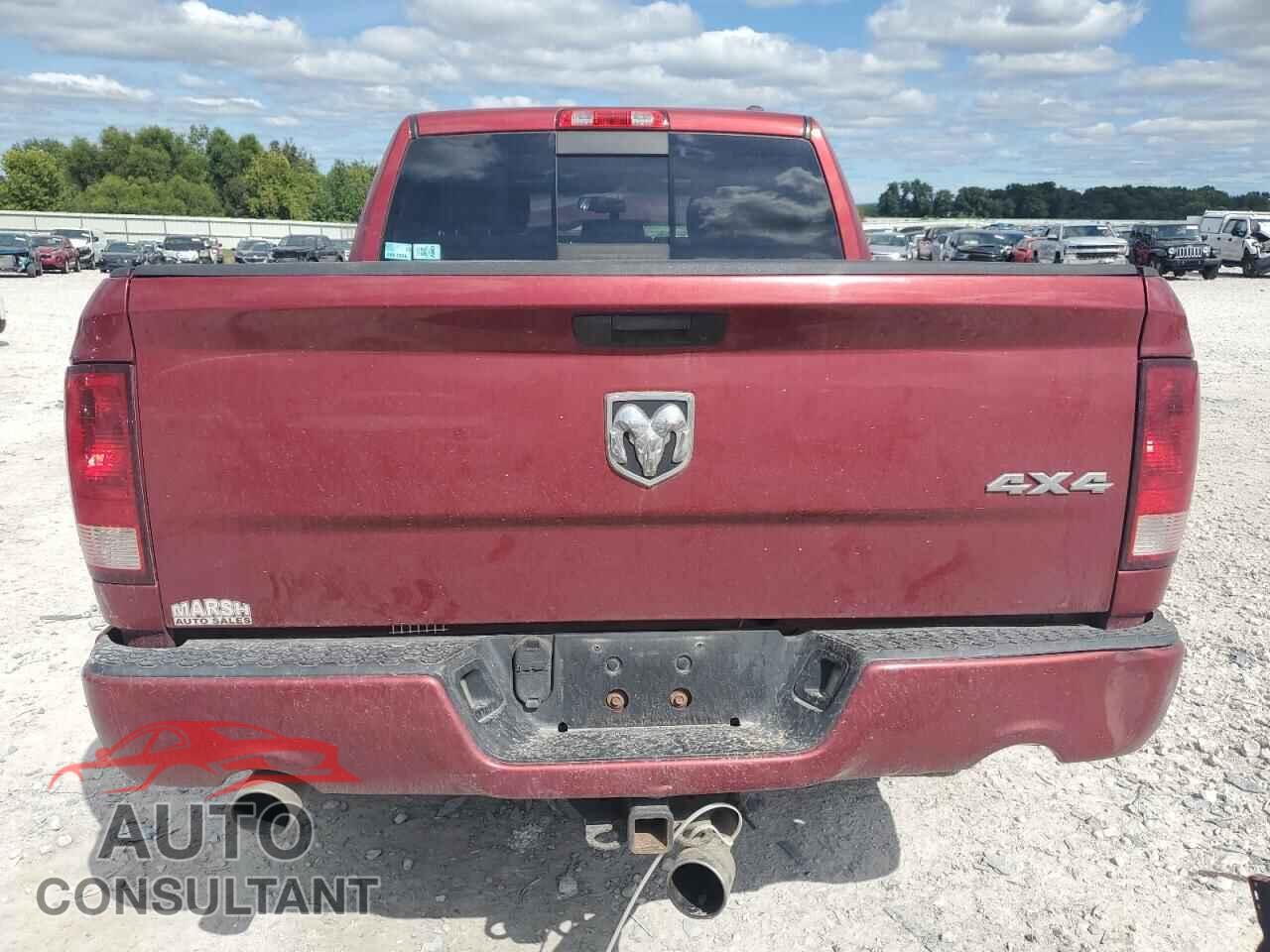 DODGE RAM 1500 2012 - 1C6RD7MT8CS316853