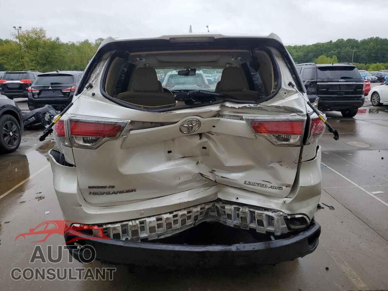 TOYOTA HIGHLANDER 2015 - 5TDDKRFH3FS197703