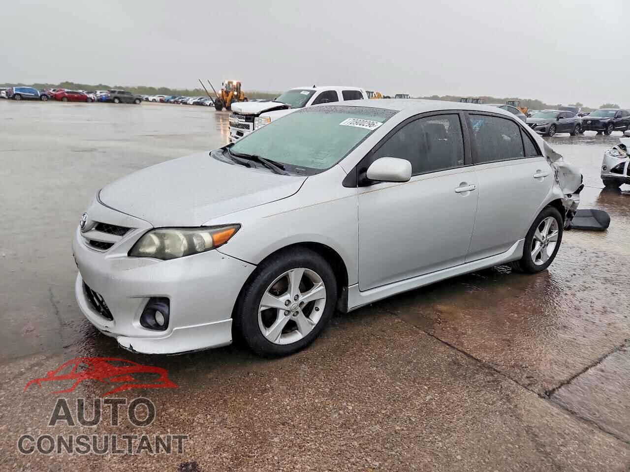 TOYOTA COROLLA 2012 - 2T1BU4EE5CC767622