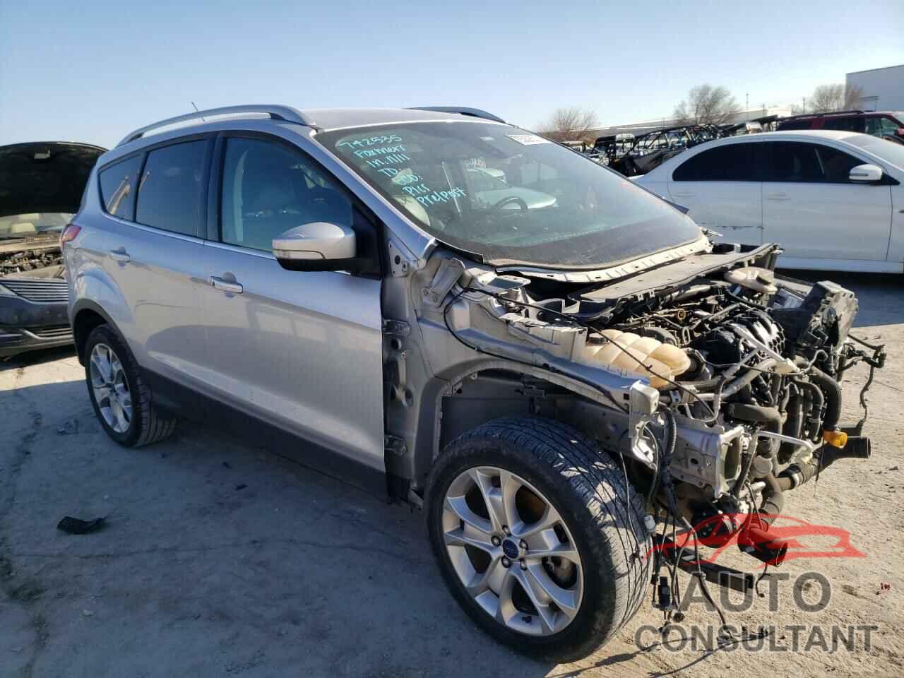 FORD ESCAPE 2016 - 1FMCU0J96GUA77310
