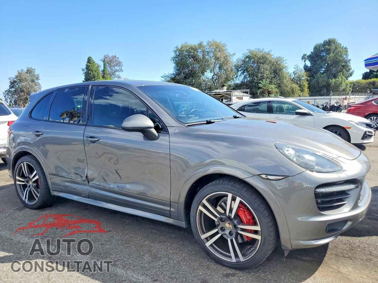 PORSCHE CAYENNE 2013 - WP1AD2A28DLA79926