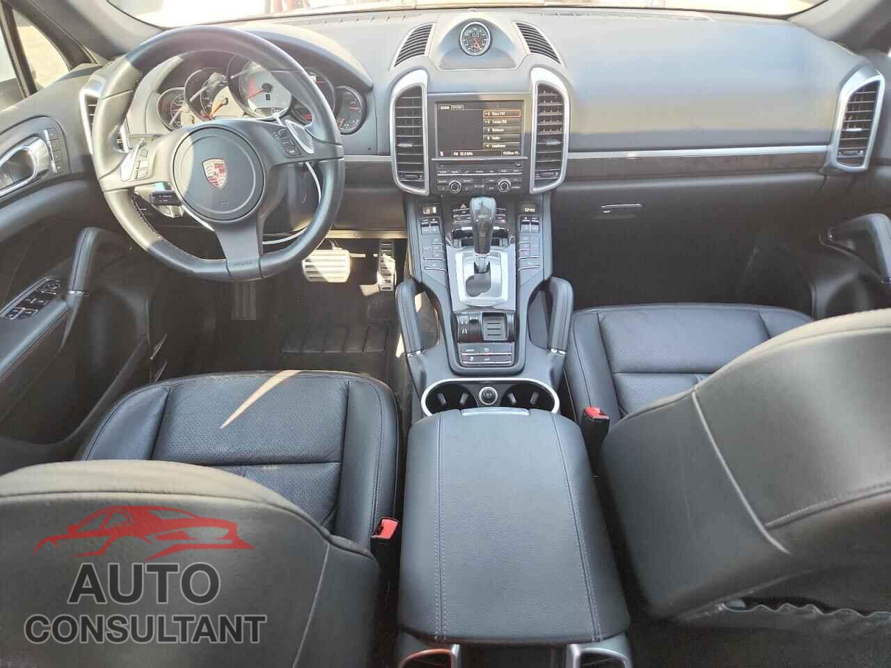 PORSCHE CAYENNE 2012 - WP1AB2A21CLA46688