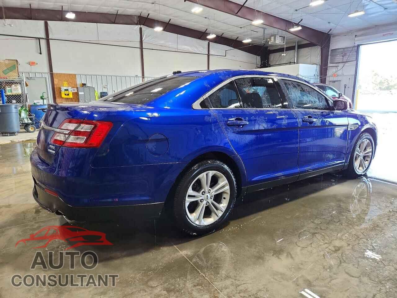 FORD TAURUS 2013 - 1FAHP2E82DG142572