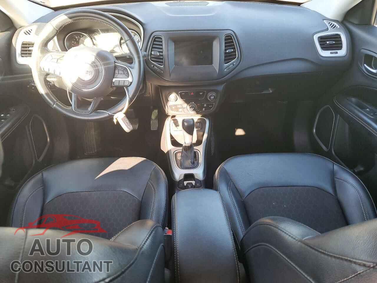JEEP COMPASS 2020 - 3C4NJCBB9LT141532