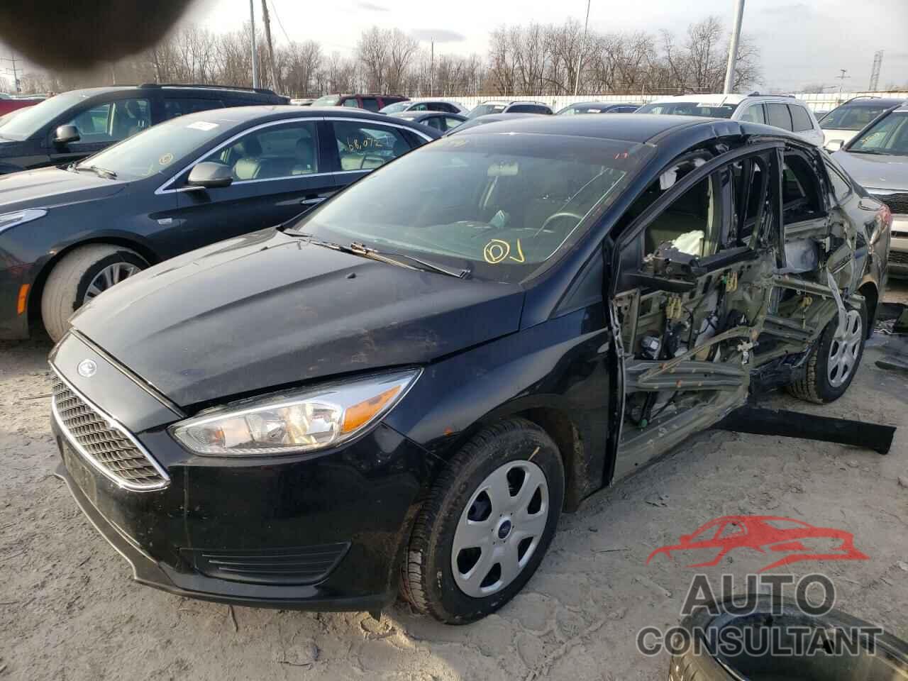 FORD FOCUS 2017 - 1FADP3E22HL270405