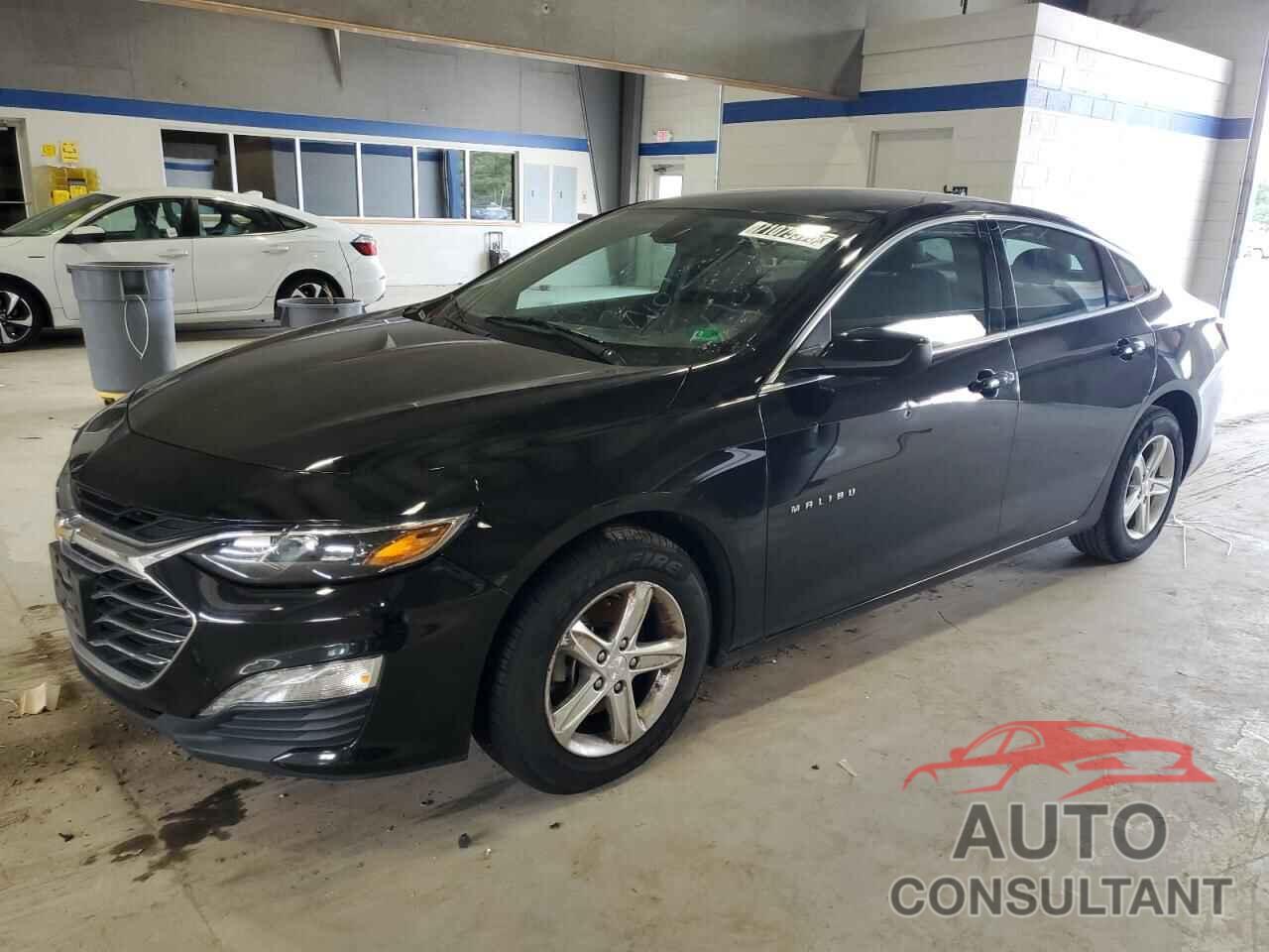CHEVROLET MALIBU 2022 - 1G1ZD5ST8NF193575