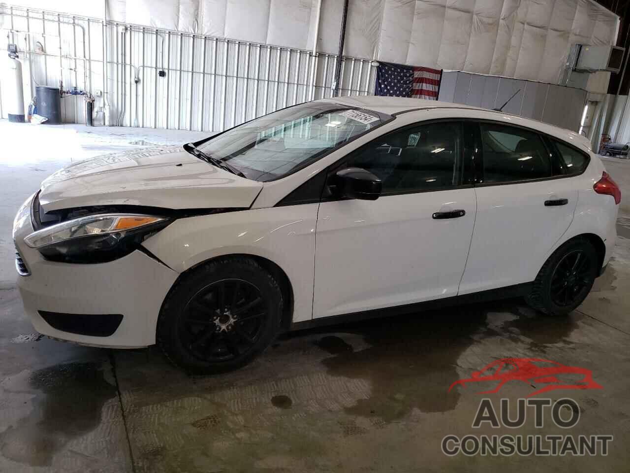 FORD FOCUS 2018 - 1FADP3K23JL322439