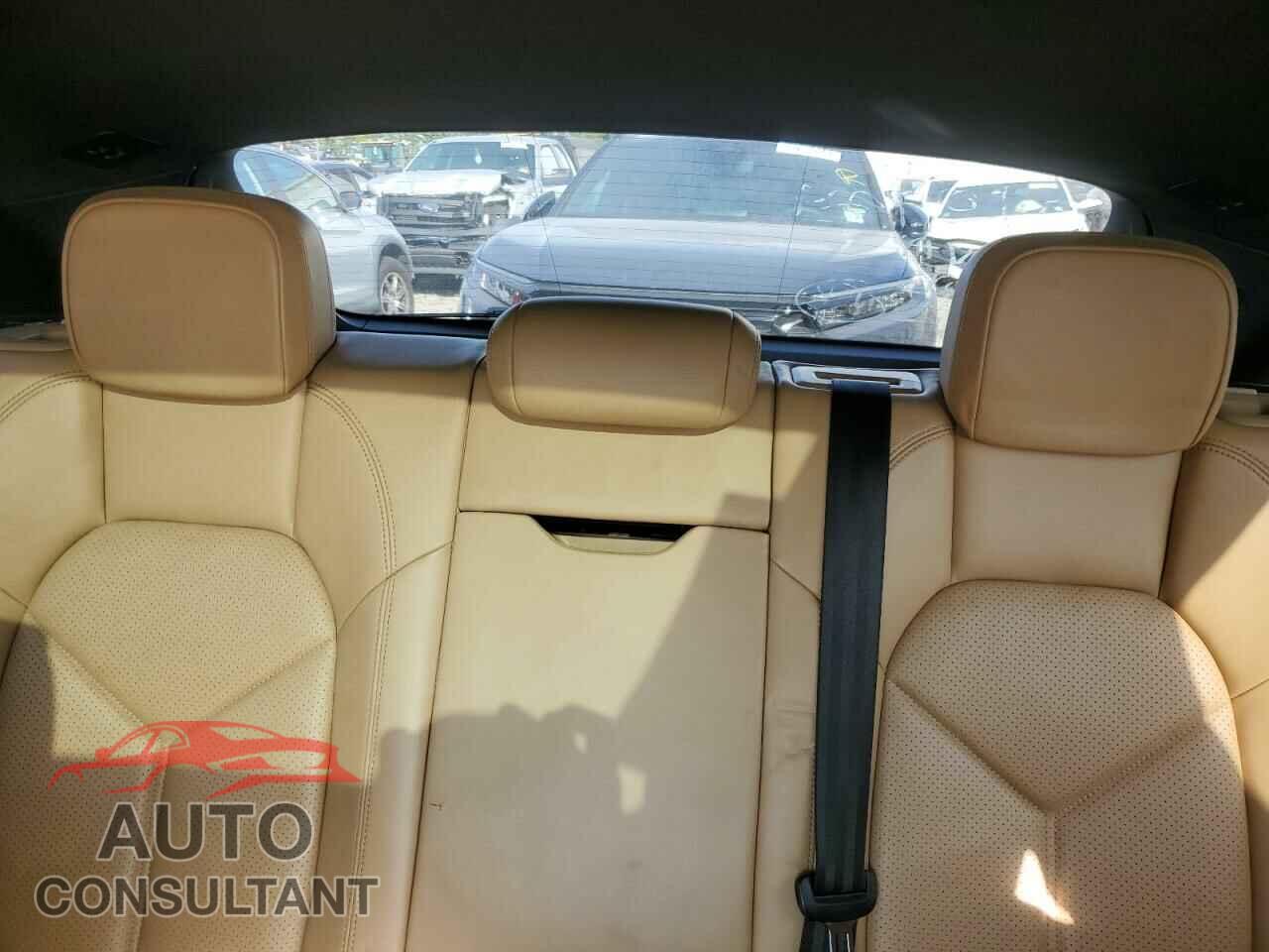 PORSCHE MACAN 2017 - WP1AA2A58HLB04333