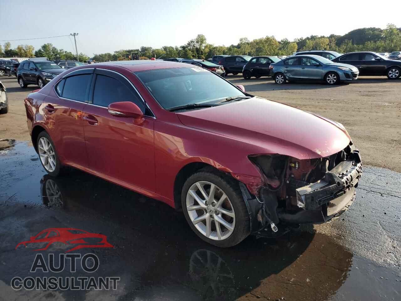 LEXUS IS 2011 - JTHCF5C21B5052716