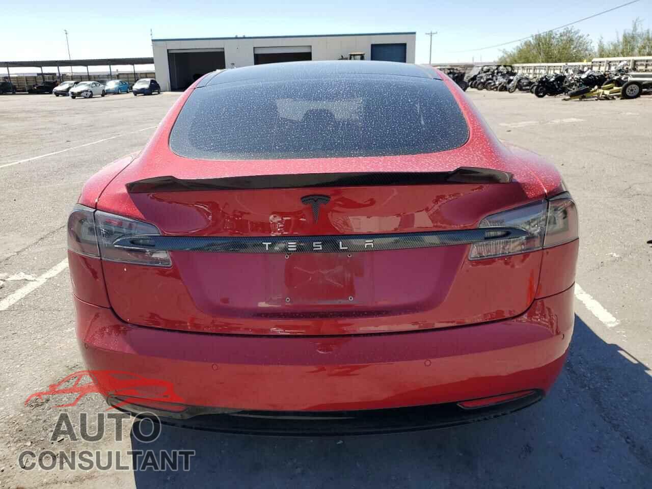 TESLA MODEL S 2016 - 5YJSA1E18GF150169