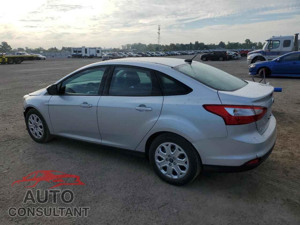 FORD FOCUS 2012 - 1FAHP3F28CL358996