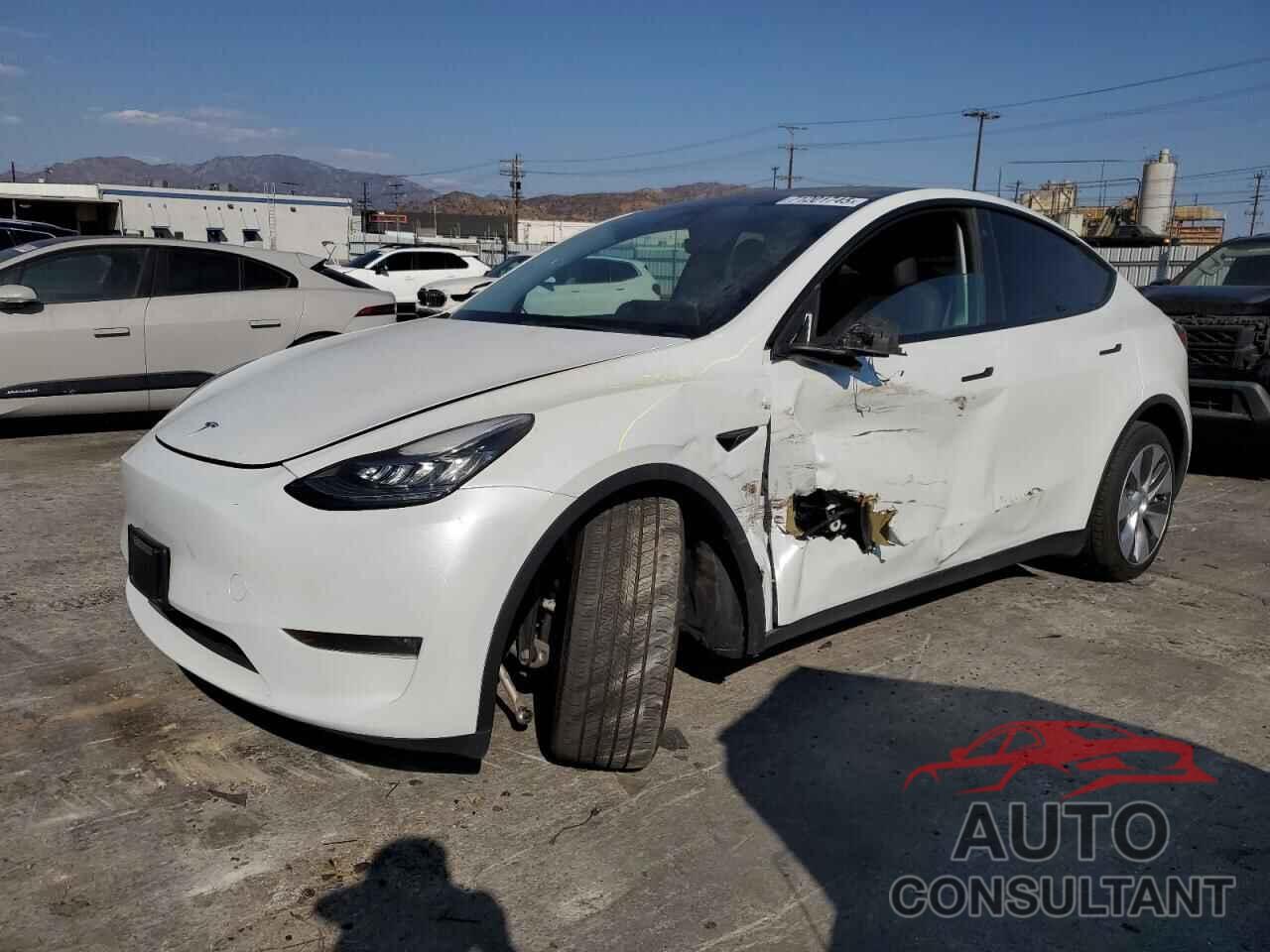 TESLA MODEL Y 2023 - 7SAYGDEE4PA060689