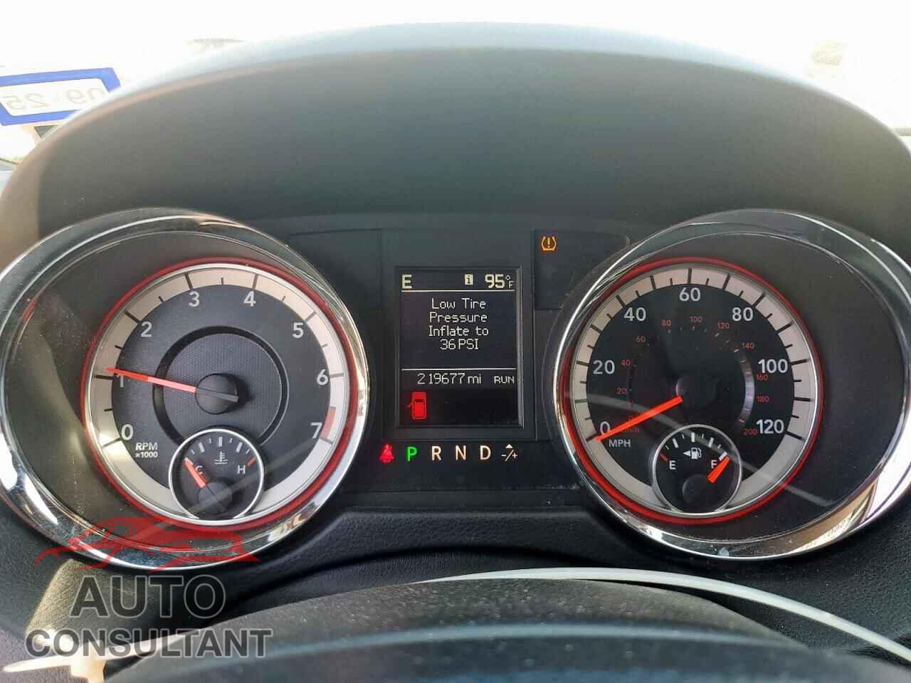 DODGE CARAVAN 2019 - 2C4RDGEG1KR764202