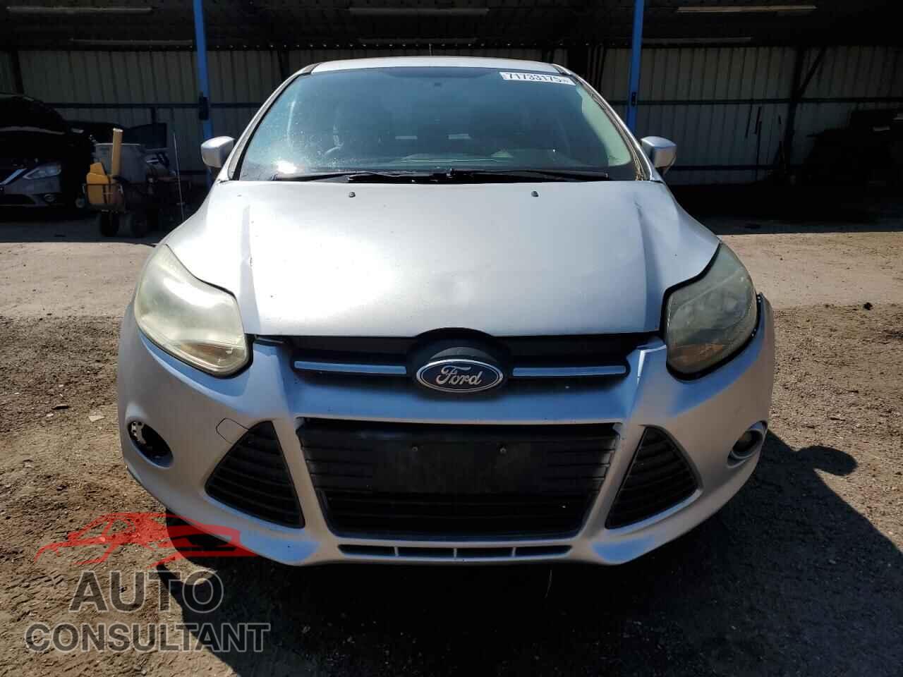 FORD FOCUS 2014 - 1FADP3N28EL399504