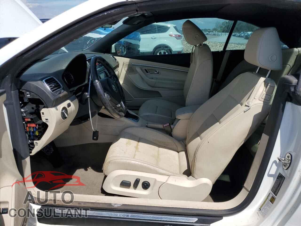 VOLKSWAGEN EOS 2012 - WVWBW7AH8CV007435
