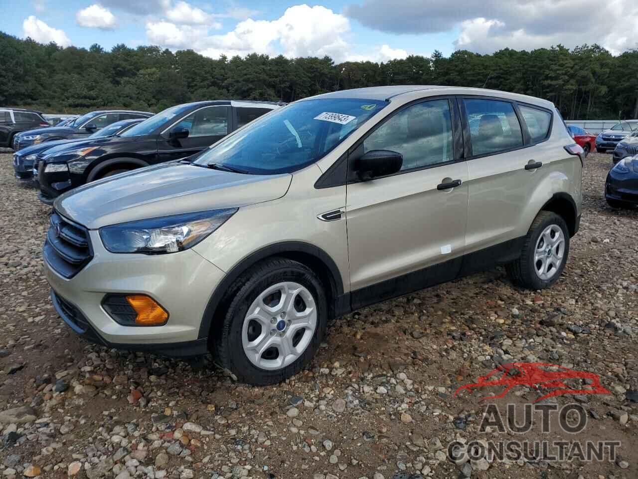 FORD ESCAPE 2018 - 1FMCU0F7XJUC74589