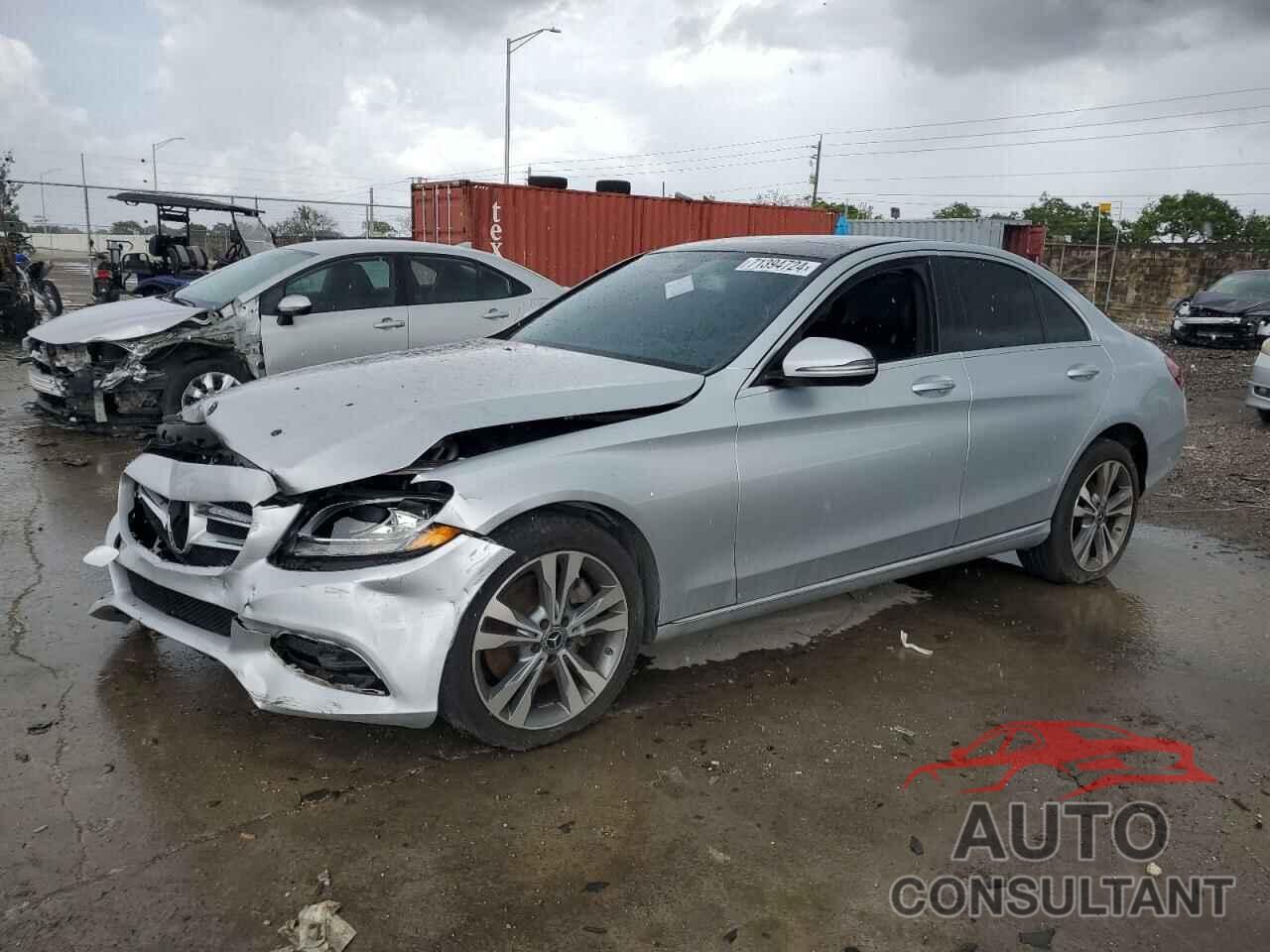 MERCEDES-BENZ C-CLASS 2017 - 55SWF4JB6HU233859