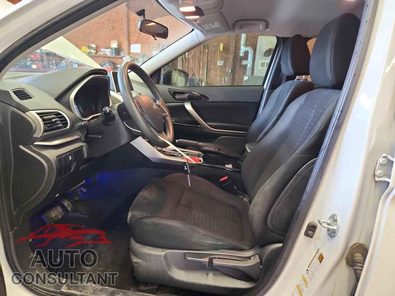 MITSUBISHI ECLIPSE 2019 - JA4AT4AA1KZ027923