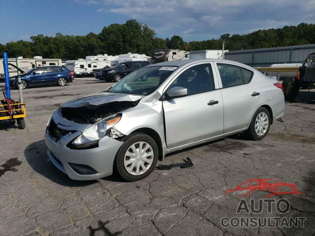 NISSAN VERSA 2019 - 3N1CN7AP1KL830143