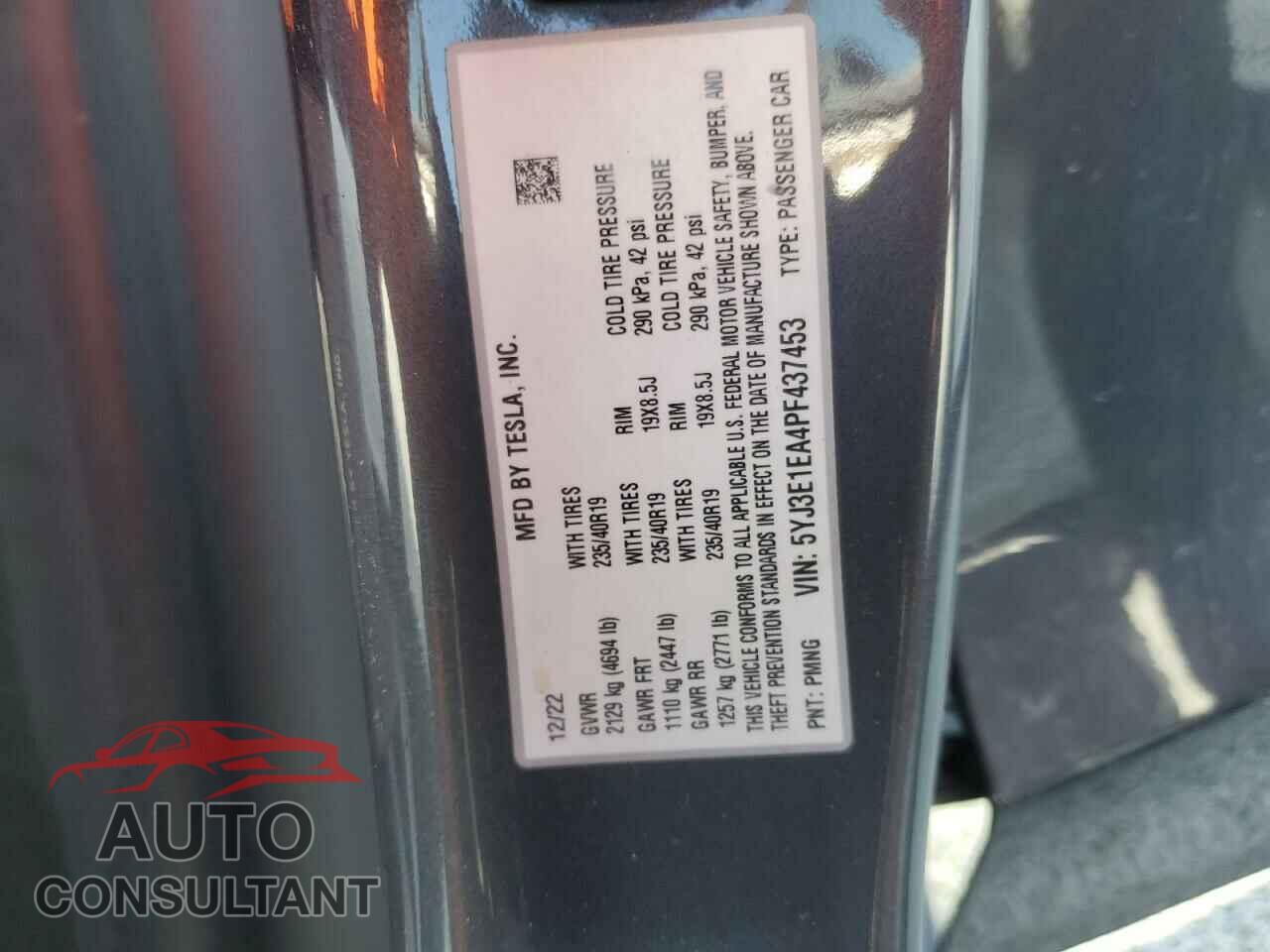 TESLA MODEL 3 2023 - 5YJ3E1EA4PF437453