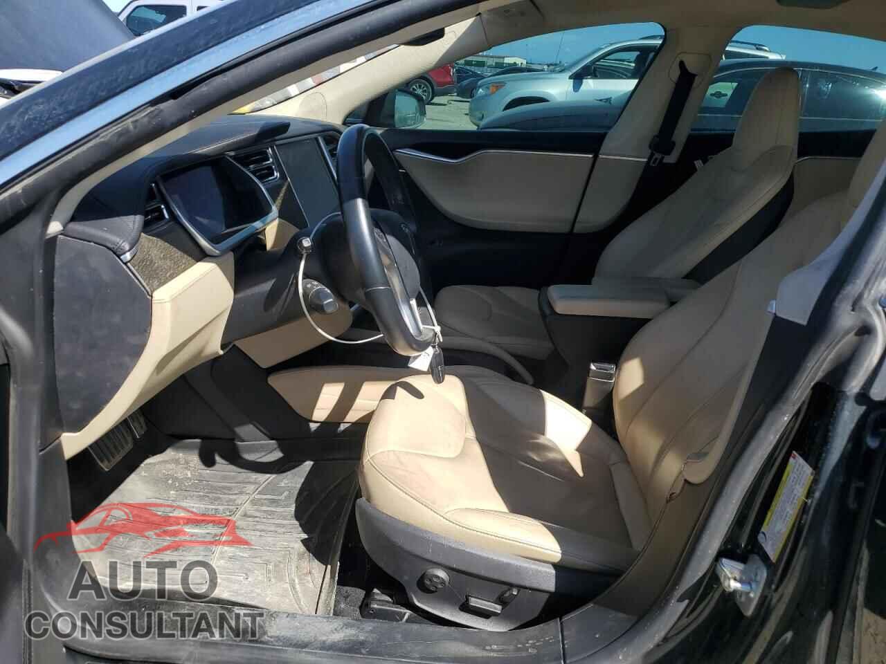 TESLA MODEL S 2013 - 5YJSA1CG3DFP04043
