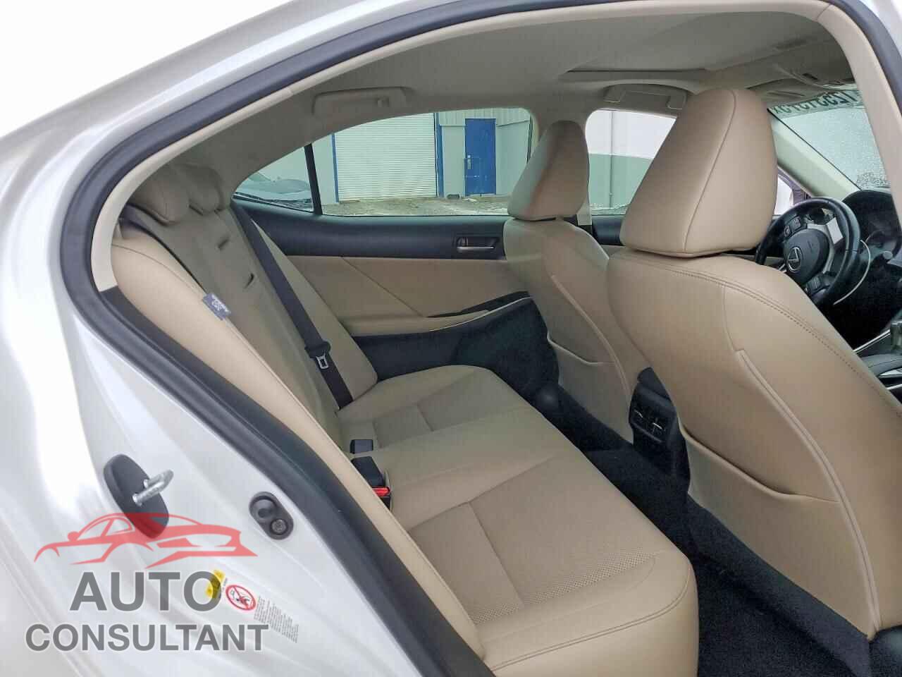 LEXUS IS 2017 - JTHCM1D25H5014976